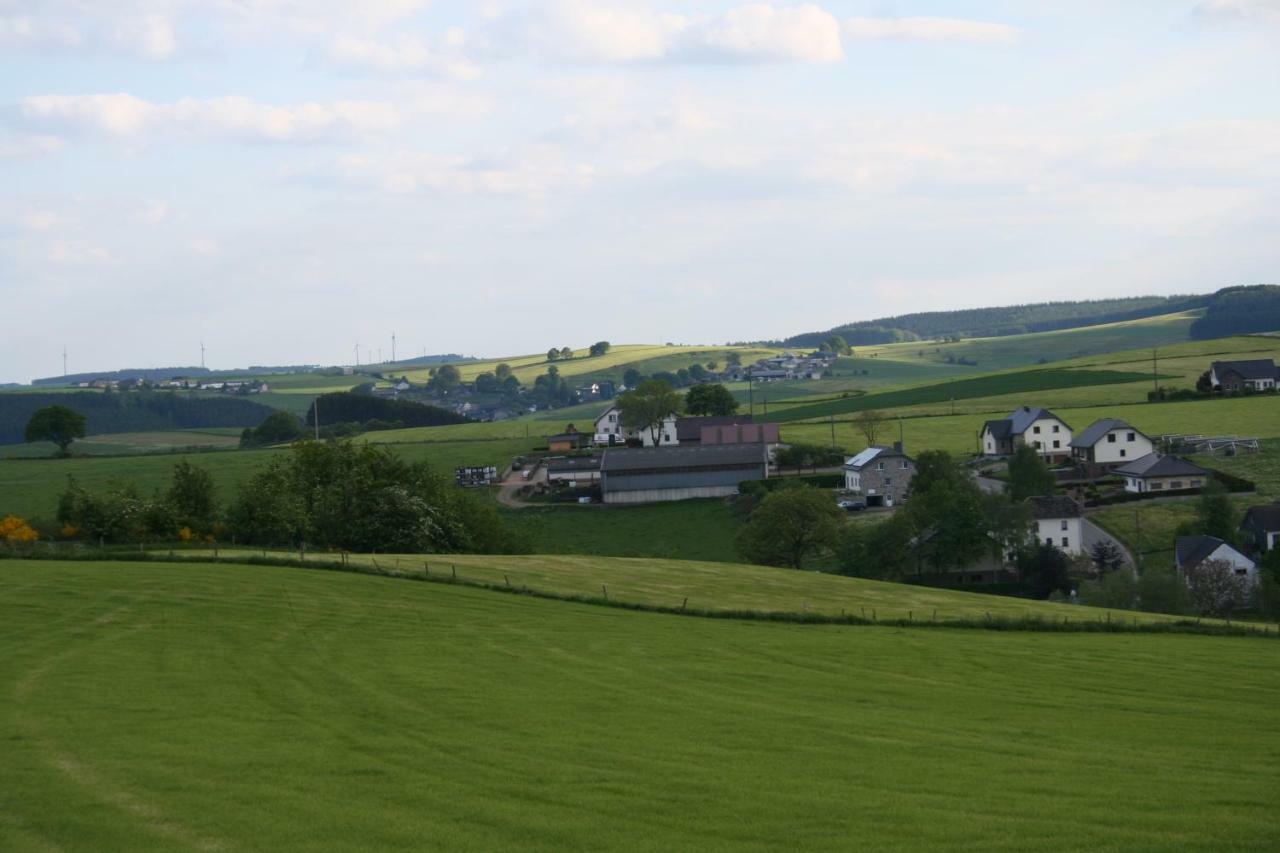 Location Panoramagreen Burg Reuland Eksteriør bilde